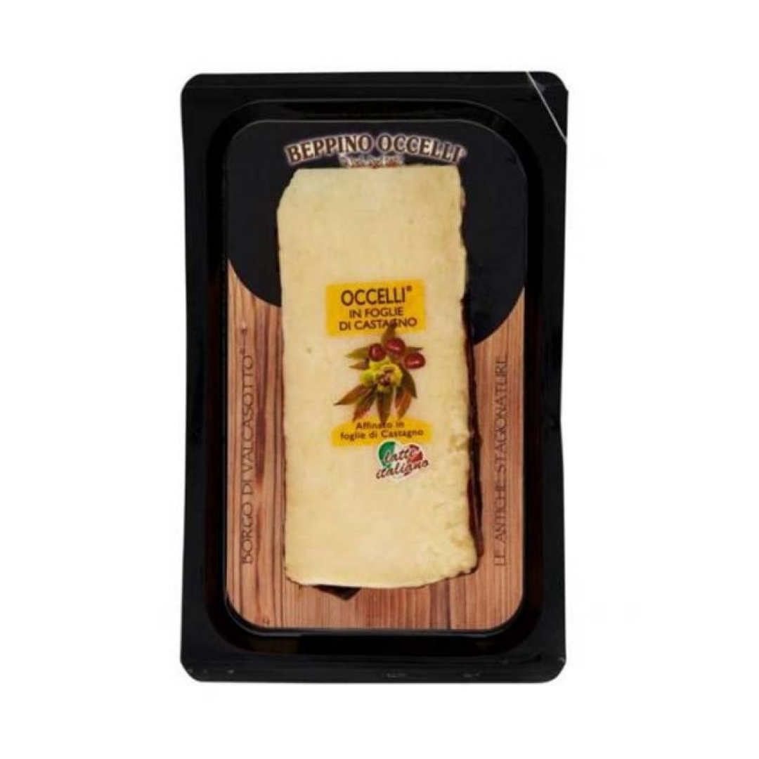 Сыр Beppino Occelli в каштановых листьях, 80 грамм