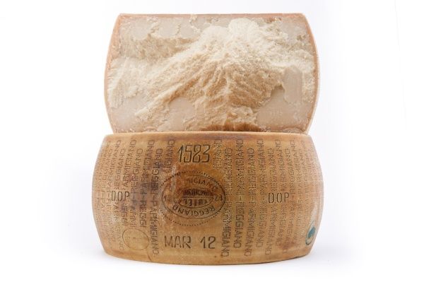 Статья: Пармиджано Реджано и Грана Падано